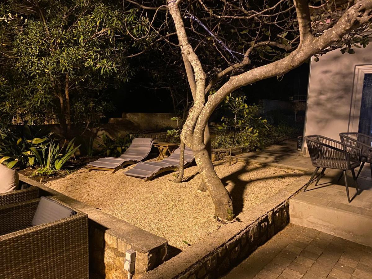 Artatore24 - Modern And Stylish Apartments Mali Losinj Exterior photo