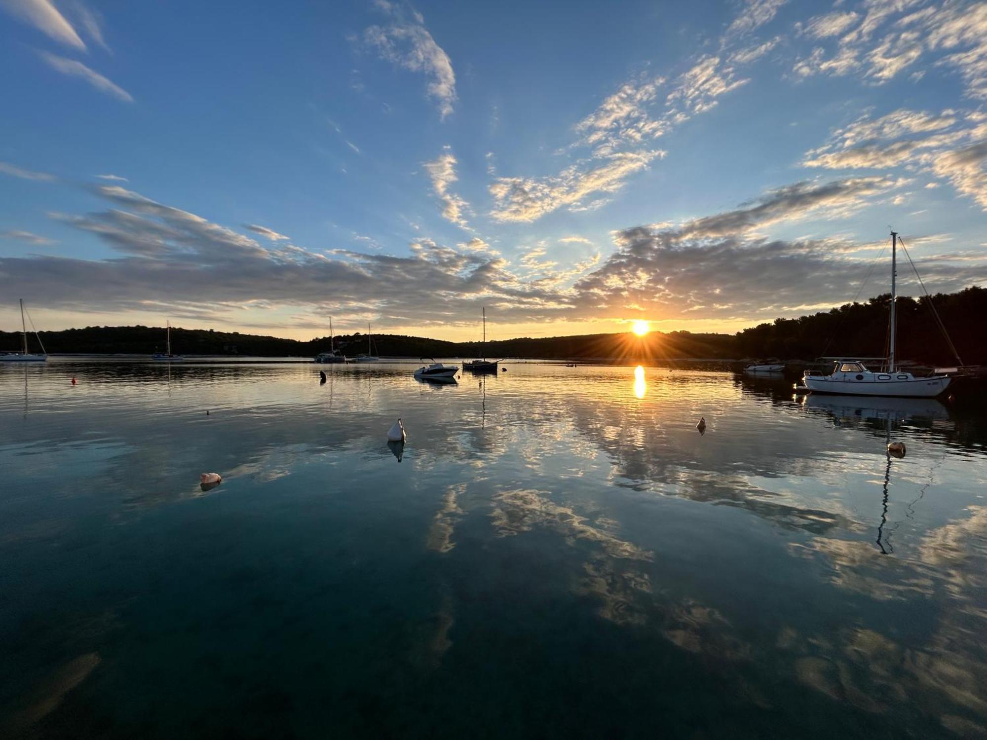 Artatore24 - Modern And Stylish Apartments Mali Losinj Exterior photo
